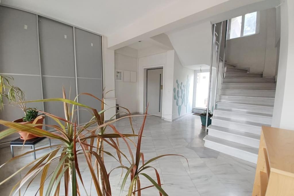 Comfy City Hideaway Kalamata Exterior photo